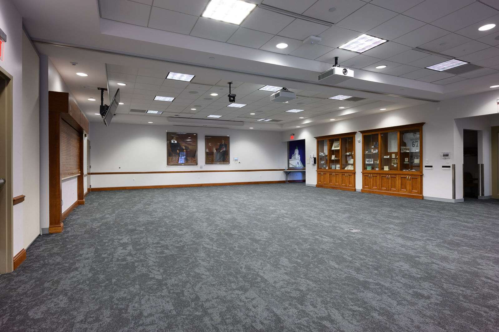North Flood Family Meeting Room: 