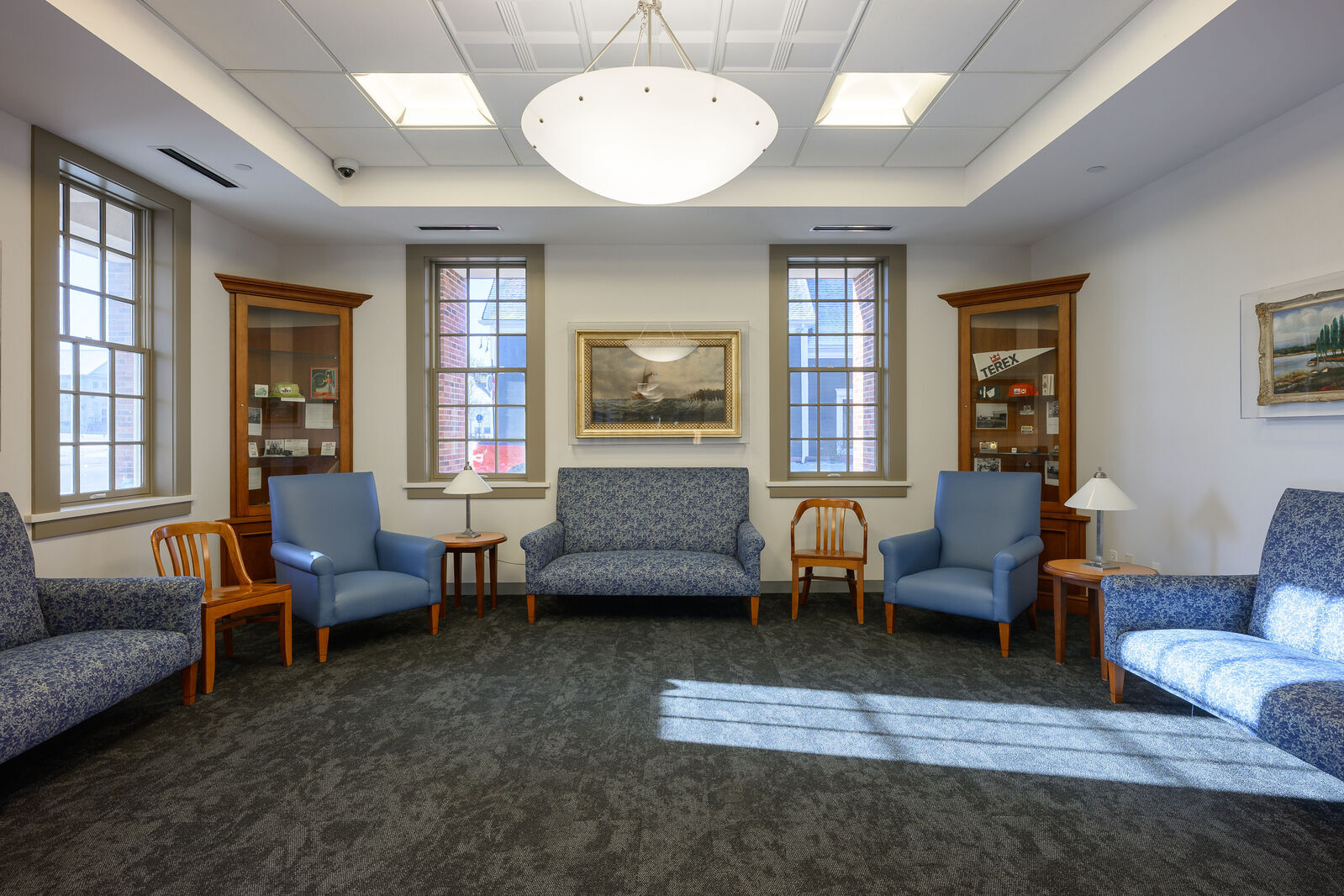 Laurel Lake Room: 