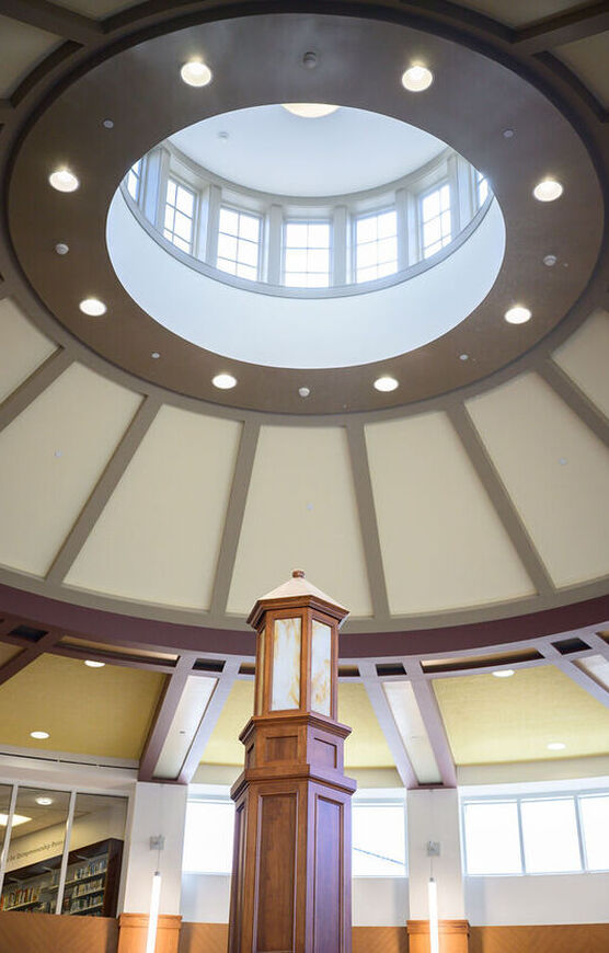 Library's rotunda, view upwards into cupola